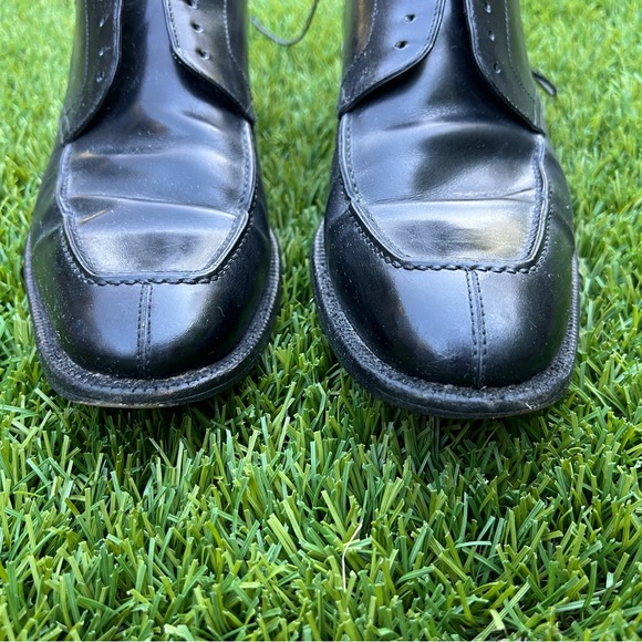 Salvatore Ferragamo Men's Lace Up Shoe in Black Size 10 - Picture 3 of 10